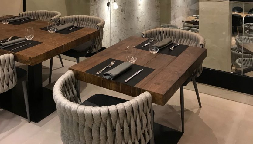 Cobarcho Grill Restaurant - Saloons